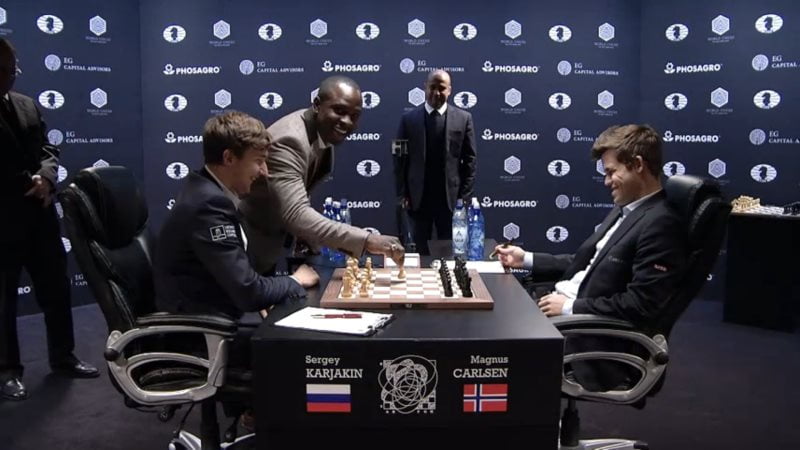Carlsen Karjakin 2016 partie 7 premier coup
