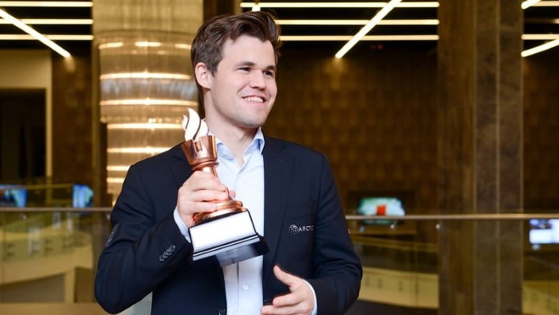 Magnus Carlsen remporte Shamkir Chess 2018 Cérémonie de clôture