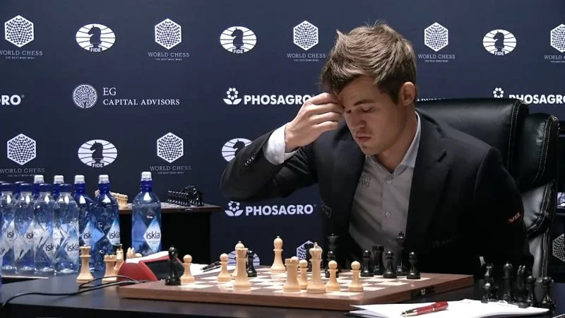 Carlsen Karjakin 2016 partie 7 coup 19