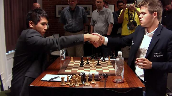 Sinquefield Cup Ronde 5 Wesley So et Magnus Carlsen