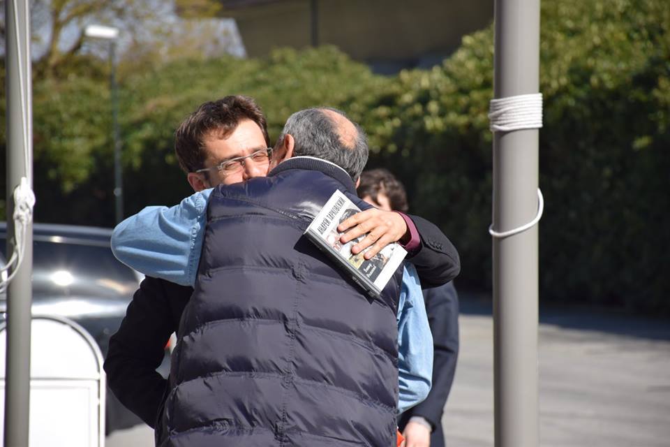 Norway Chess 2016 Ronde 4 Un fan arménien accueille Levon Aronian