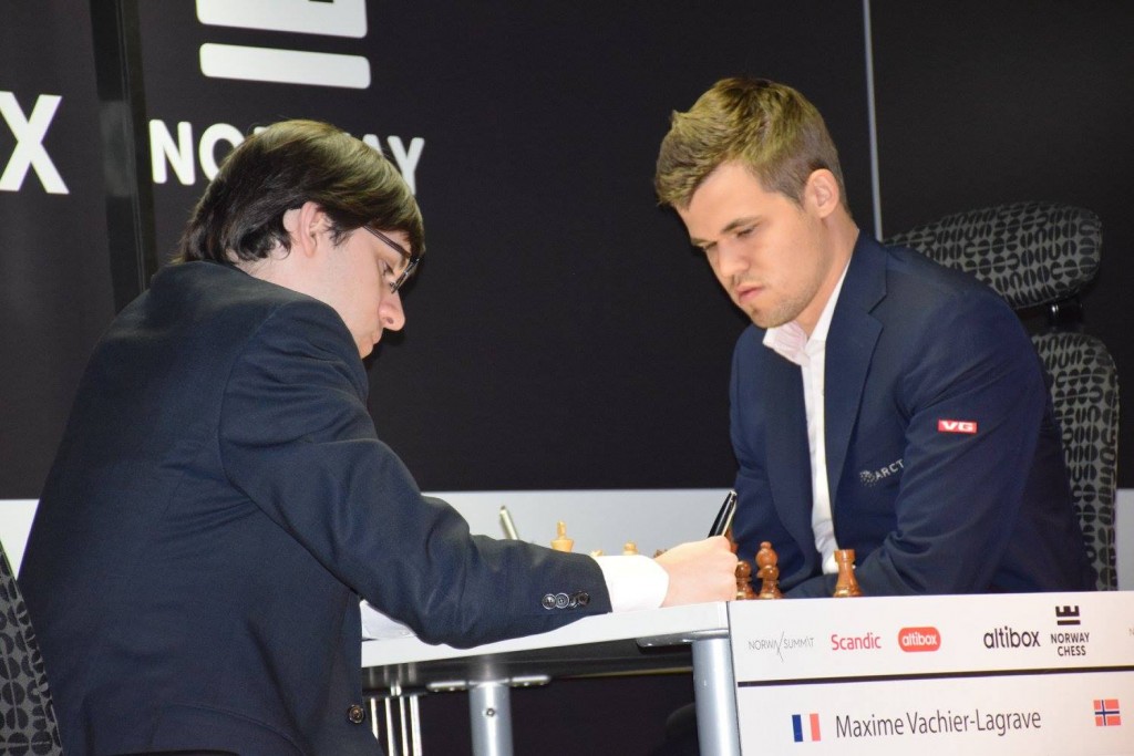 Norway Chess 2016 Ronde 6 Maxime Vachier-Lagrave et Magnus Carlsen