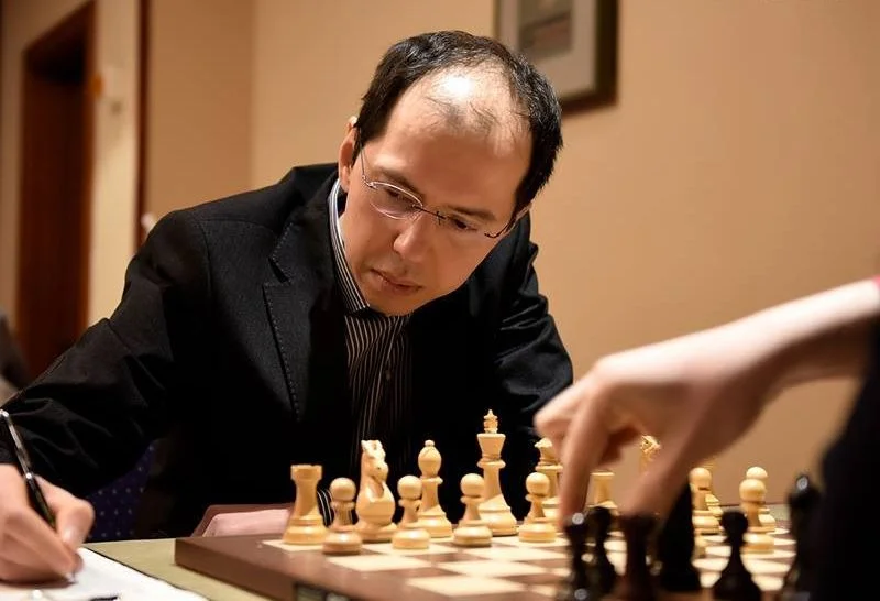 Rustam Qosimjonov Champion du Monde d'échecs