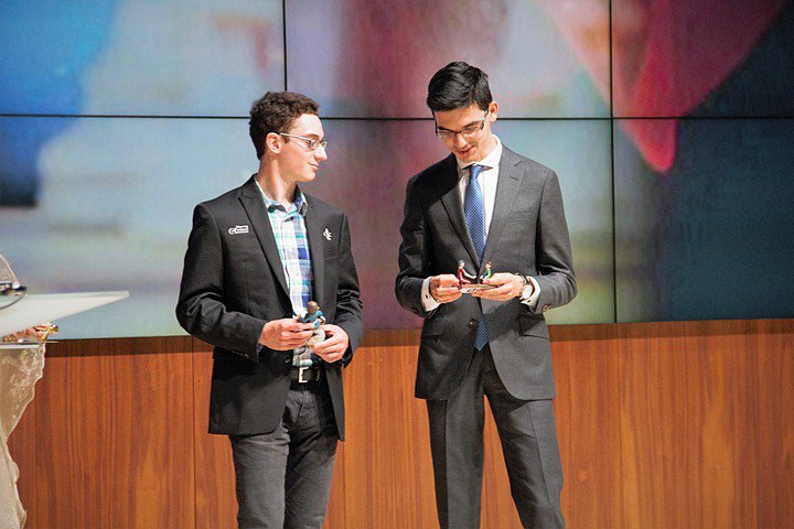 Shamkir Chess 2016 ronde 2 Hou Yifan cntre Eltaj Safarli