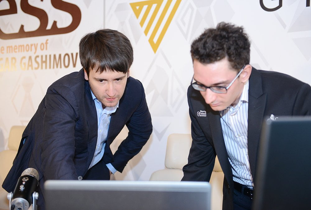 Shamkir Chess 2016 Ronde 5 Teimour Radjabov et Fabiano Caruana analysent
