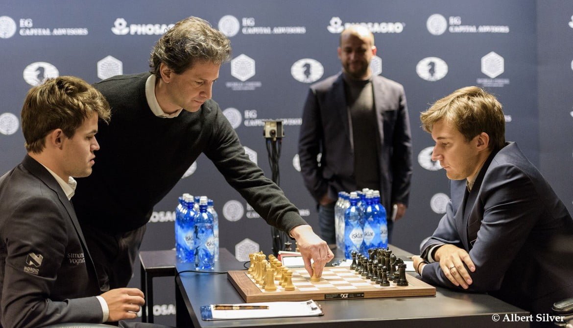 Carlsen Karjakin 2016 partie 5 Bennett Miller