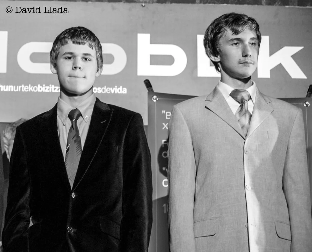 Magnus Carlsen et Sergey Karjakin jeunes rivaux