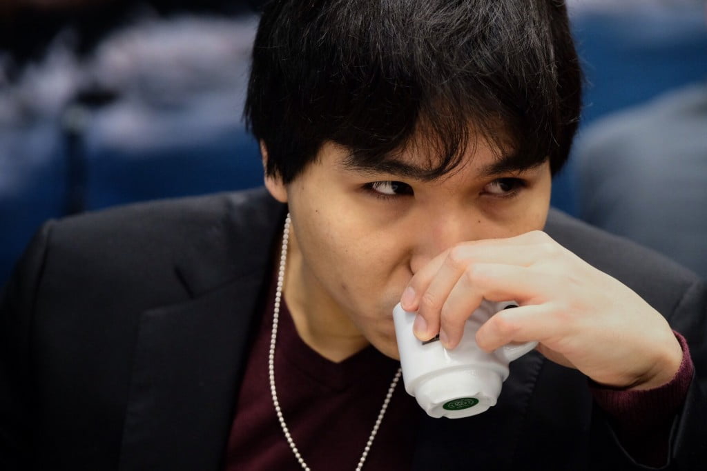 Tata Steel Chess masters 2017 ronde 13 Wesley boit son café