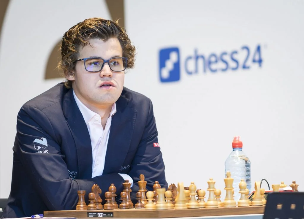Grenke Chess Classic 2017 Magnus Carlsen nouveau look
