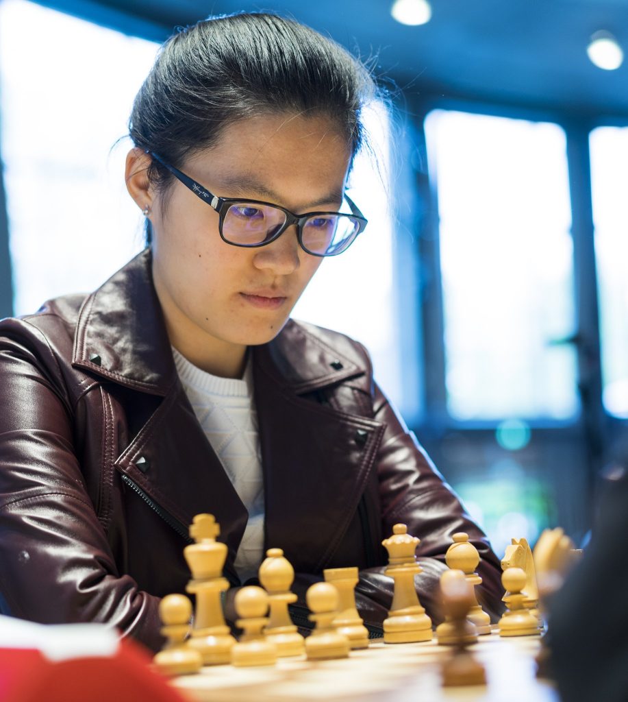 Grenke Chess Classic 2017 Ronde 1 Hou Yifan