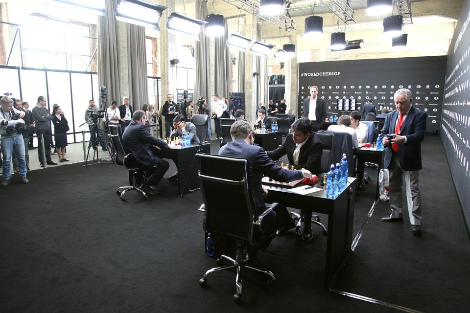 Grand Prix FIDE 2017 Moscou Ronde 1 Vue salle parties
