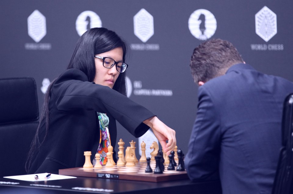 Grand Prix FIDE 2017 Moscou ronde 7 Hou yYifan
