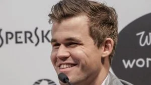 Magnus Carlsen Champion du Monde d'échecs 2018
