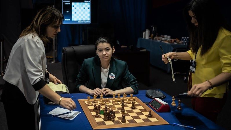 Championnat du Monde d'échecs féminin 2020 partie 8 Goryachkina