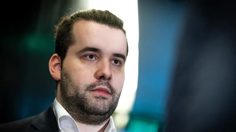 Ian Nepomniachtchi vainqueur Tournoi des Candidats 2020