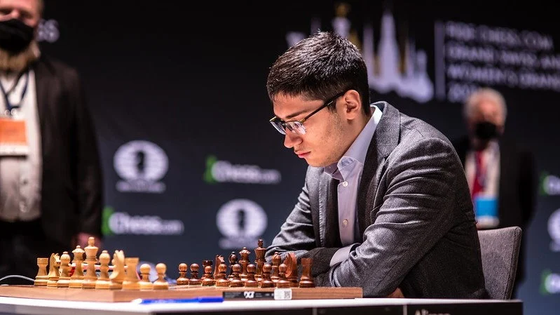 Alireza Firoujza remporte FIDE Grand Swiss 2021