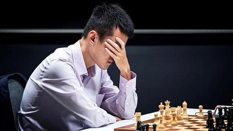 Tournoi des Candidats 2022 ronde 12