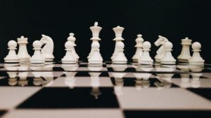 Quelles sont les similitudes et les différences entre les échecs et les casinos en ligne ?