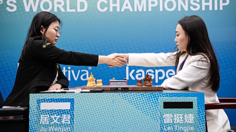 Championnat du Monde d'échecs féminin 2023 partie 10