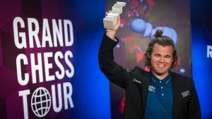 Magnus Carlsen remporte le SuperUnited Rapid&Blitz 2023